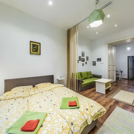 Appartement Thea / Free Parking Boedapest